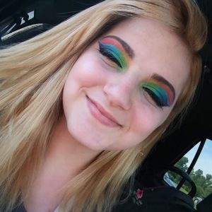 Meet your Posher, Cam